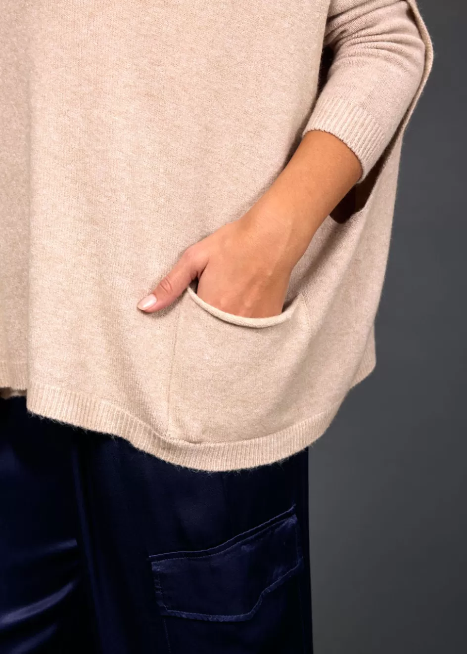 Lauren Vidal Pulls & Gilets-Poncho Col V Cléa Sable